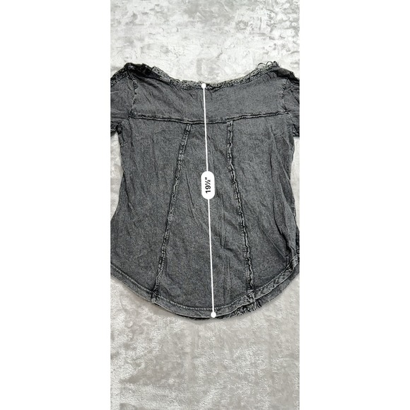 Free People Top Women's Size Small Black Long Sleeve Textured Fabric Boho EUC - Picture 7 of 8